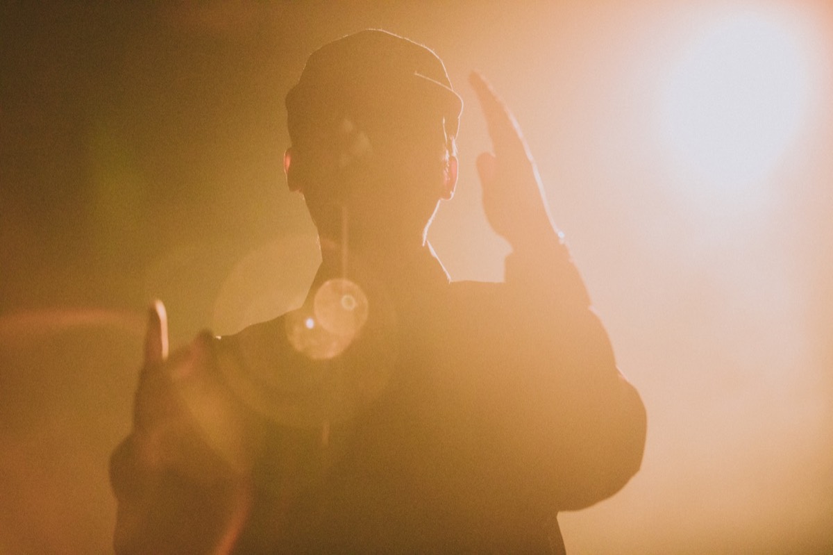 EYESCREAM WEB「Live Report: BIM One Man Live ”Sneak Peek’’ 2021.10.30 at SHIBUYA WWW X」