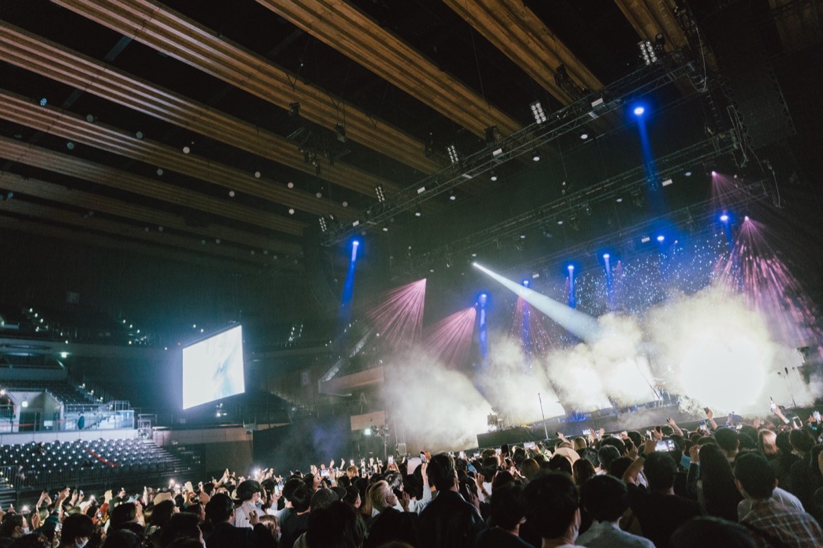 EYESCREAM WEB「SNAP&REPORT!!! TONAL TOKYOで見た東京らしい音楽の楽しみ方」