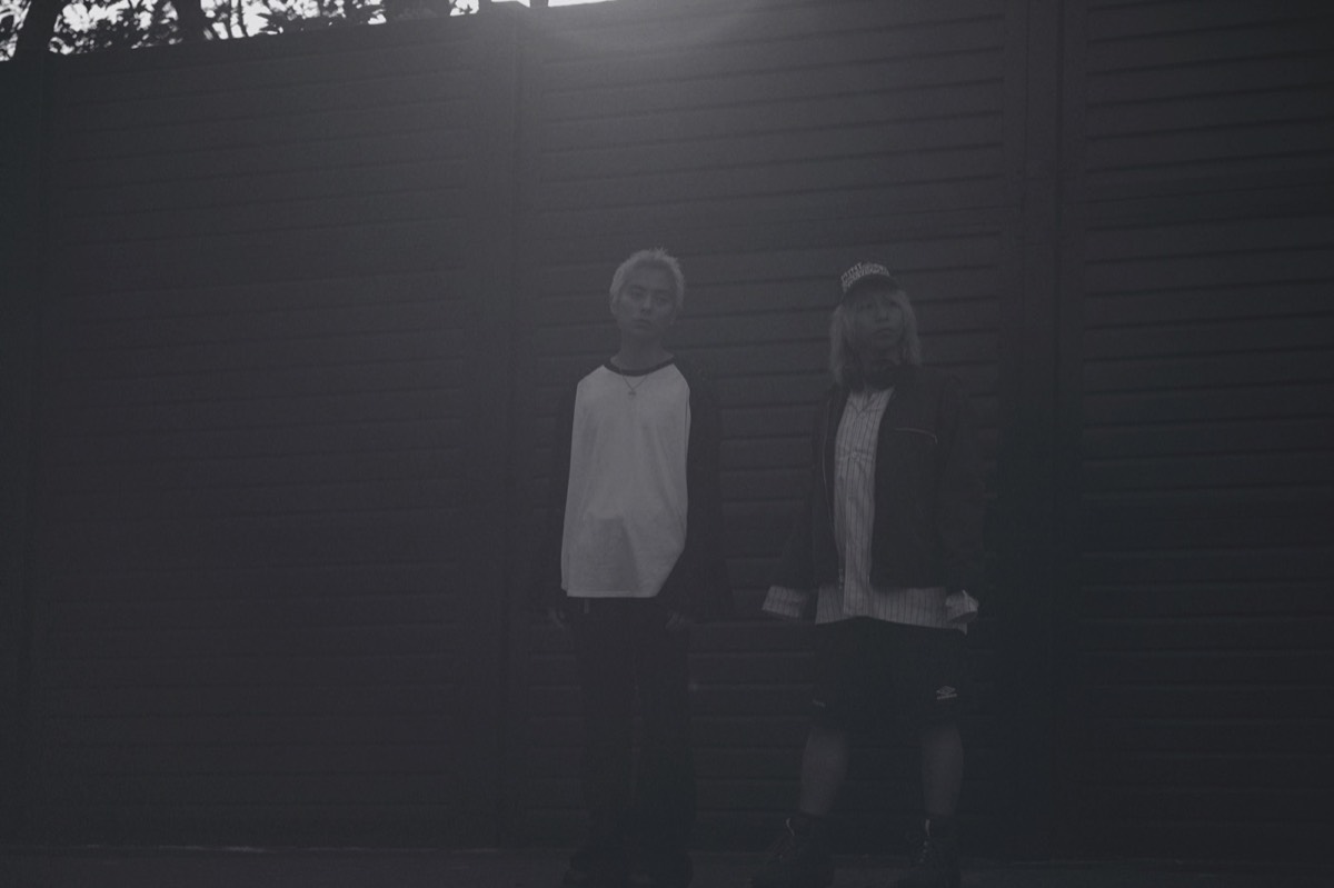 EYESCREAM WEB「Interview: SATOH アルバム『BORN IN ASIA』で表現した2023年式の新型ギターロック」