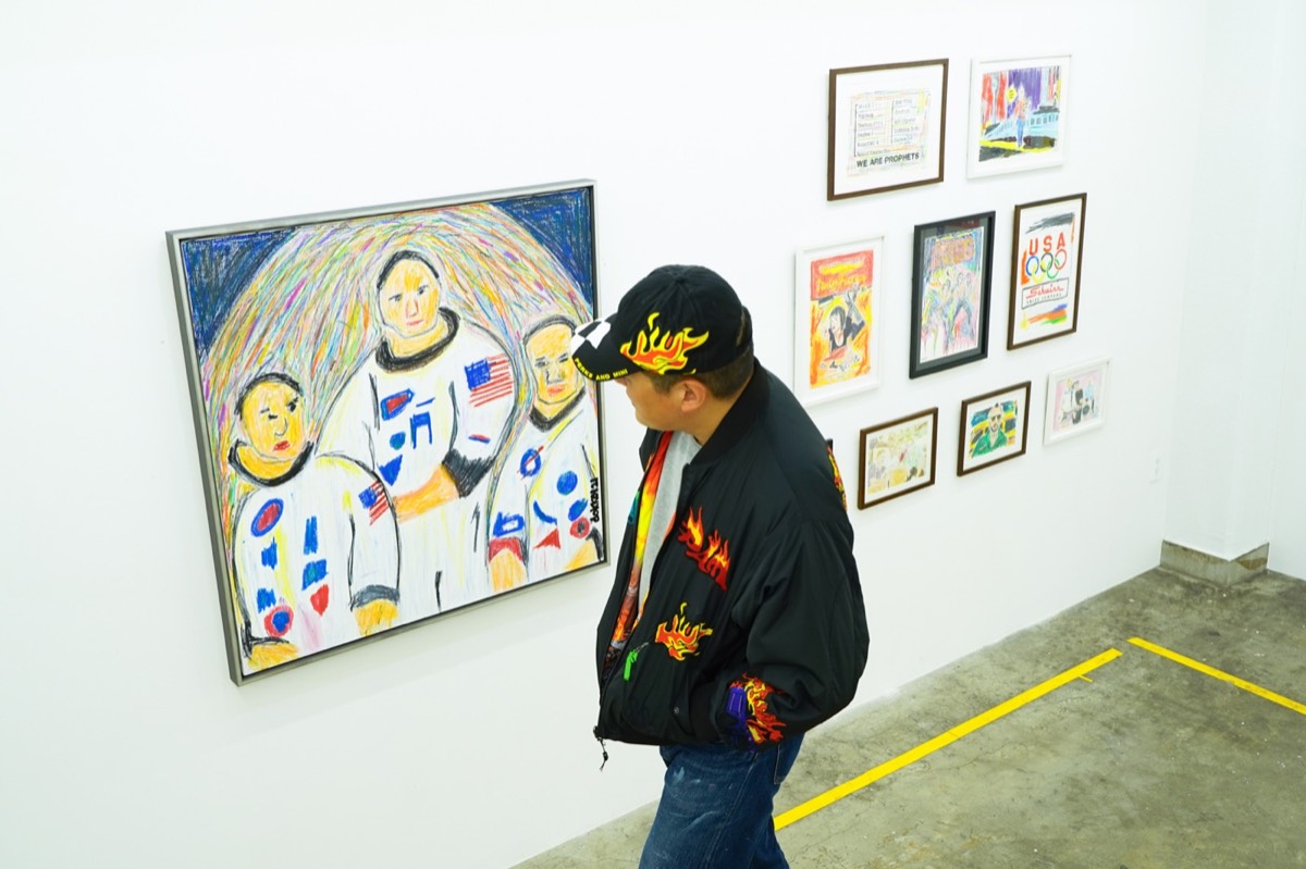 EYESCREAM WEB「Interview: イラストレーターdokkoiの中毒性があるゆるカワな絵の世界観について」
