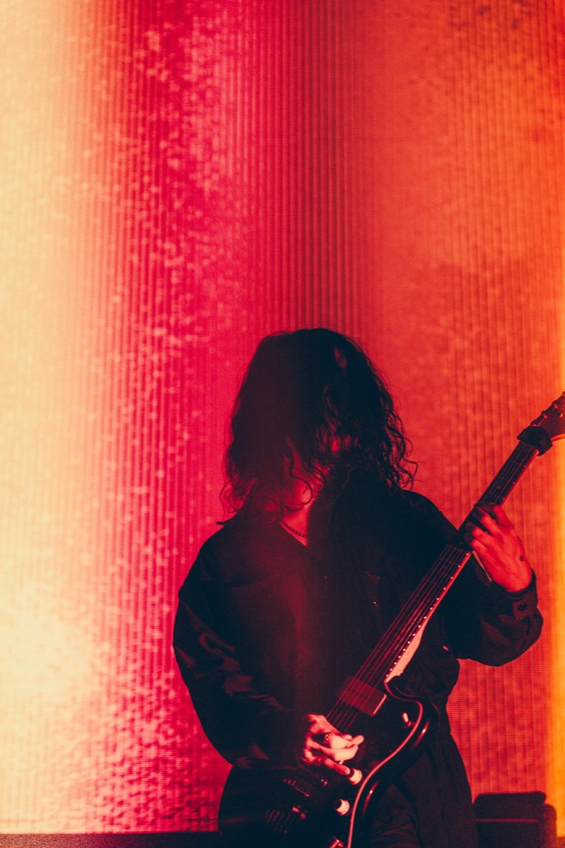 EYESCREAM WEB「Live Report: CVLTE、Zepp Shinjukuでアルバム『DIGITAL PARANOIA 2052』の世界を具現化したリリースパーティを敢行」
