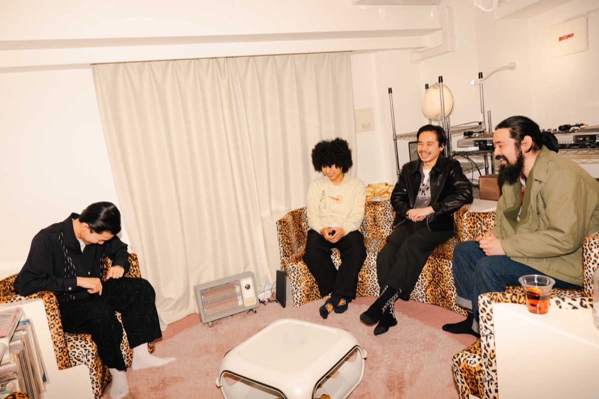 EYESCREAM WEB「Interview: BLAST JAMS!!世代交代! ヴィンテージミュージックのパーティは次世代へ」