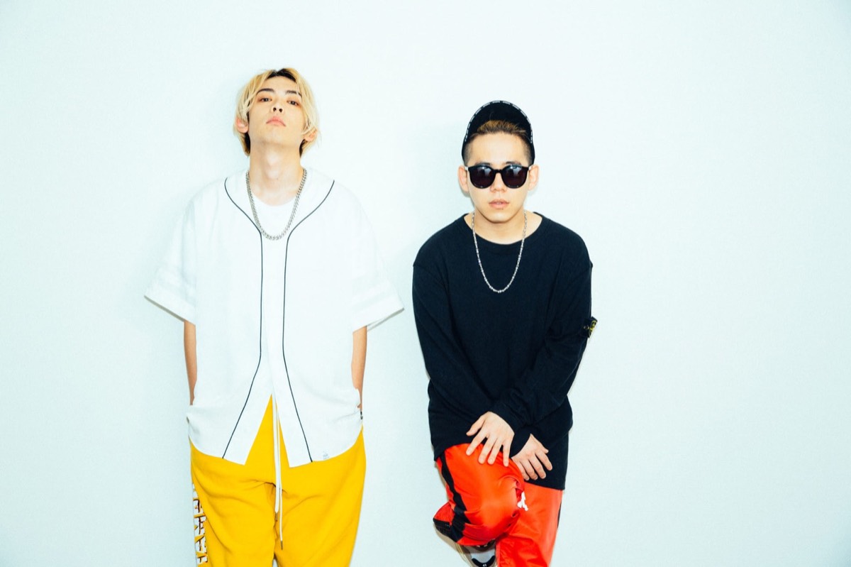 EYESCREAM WEB「SPECIAL TALK SESSION：テーマは”アーティストの孤独” 清水翔太×SALU対談 共作「alone feat.SALU」完成を経て」