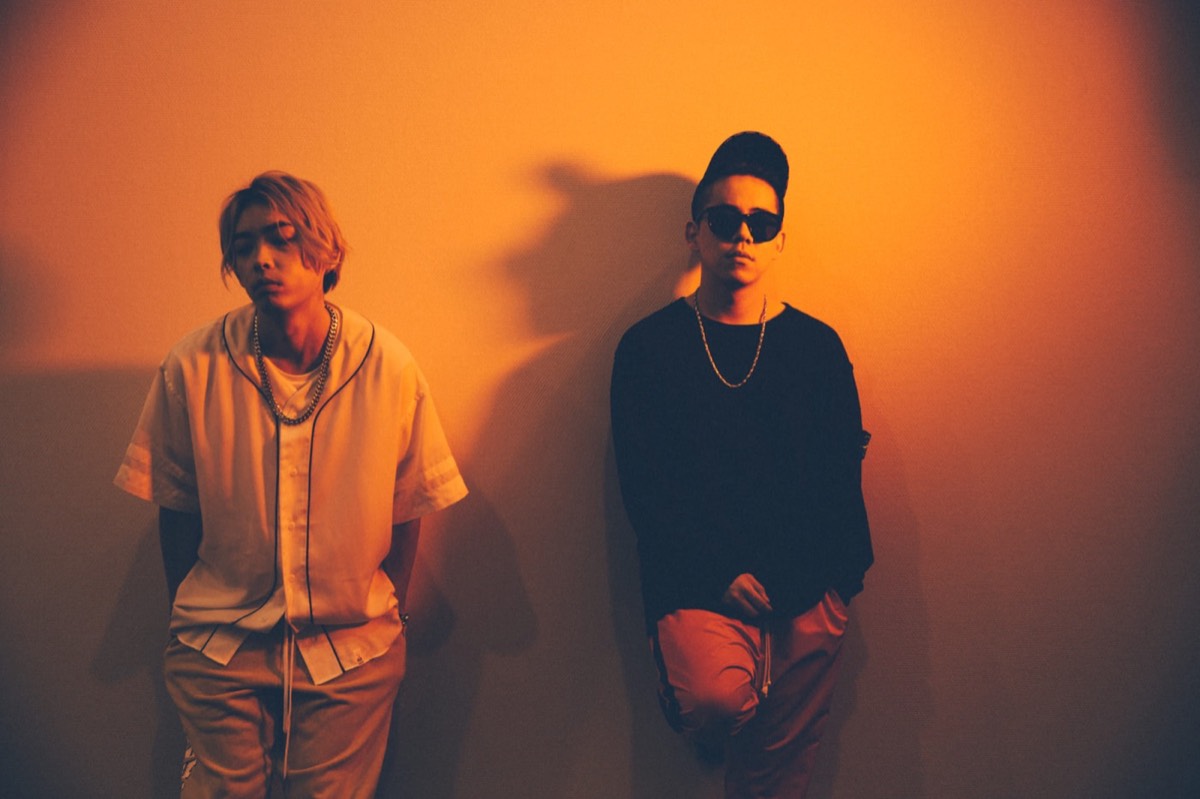 EYESCREAM WEB「SPECIAL TALK SESSION：テーマは”アーティストの孤独” 清水翔太×SALU対談 共作「alone feat.SALU」完成を経て」