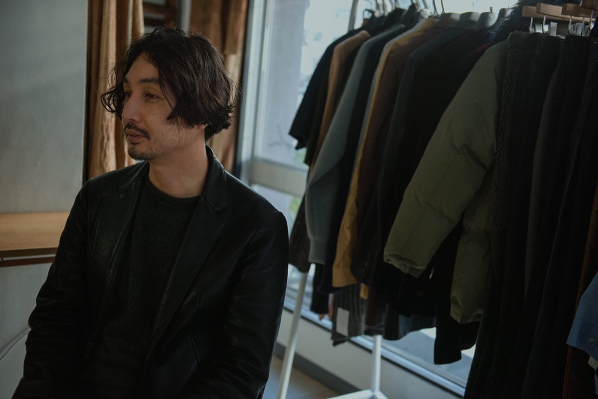 EYESCREAM WEB「Interview: semoh 上山浩征 -ルックと映像で表現するコレクション その発想の源泉を訪ねる-」