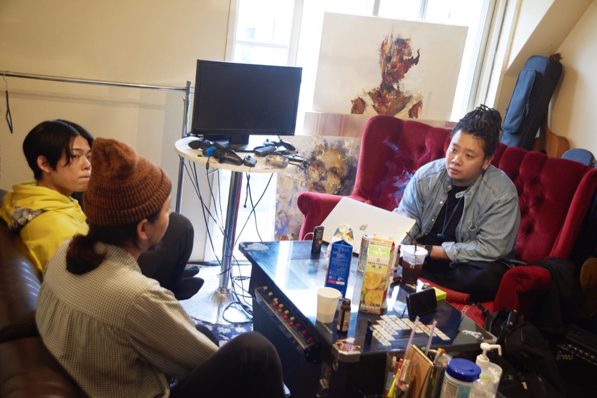 EYESCREAM WEB「『HELLO, 神山羊』：CREATORS TALK SESSION. OSRIN, Shu Sasaki（PERIMETRON）from EYESCREAM No.173」