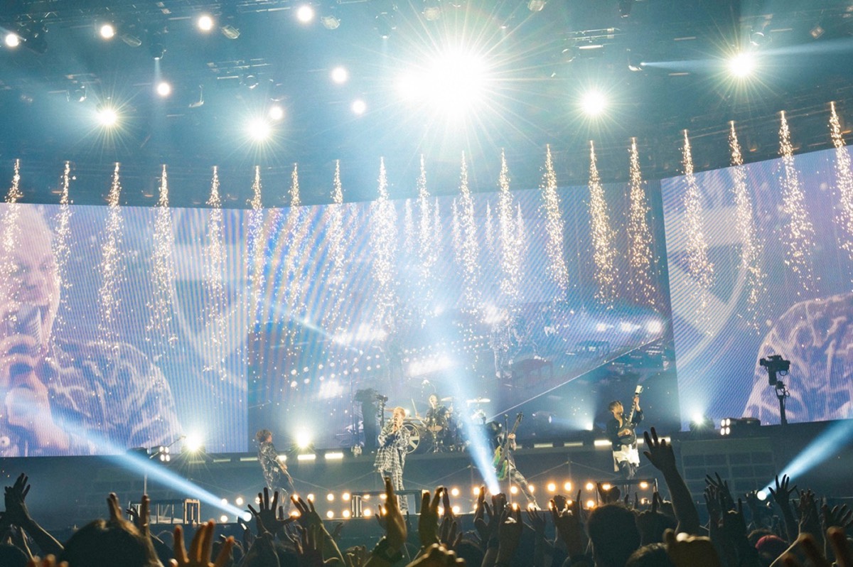 SATANIC ENT.「coldrain 15th ANNIVERSARY “15×（5+U）” LIVE AT YOKOHAMA ARENA LIVE REPORT」