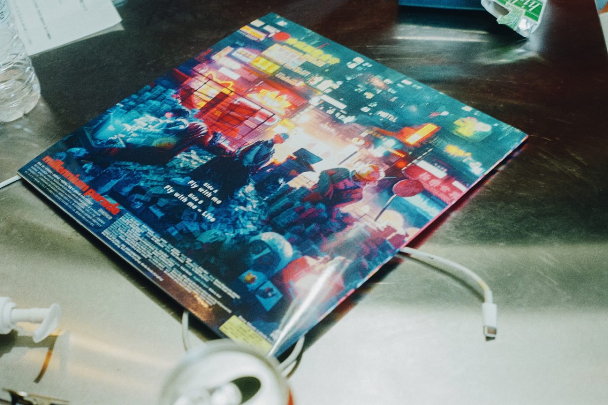 TOKION「MV「Fly with me」に見る今のアジアの姿 現代のサイバーパンクの解釈に対するPERIMETRONの答え」
